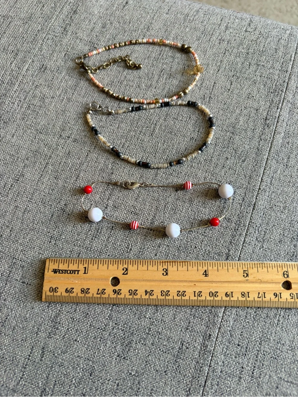 Woman’s Anklets - Picture 1 of 5